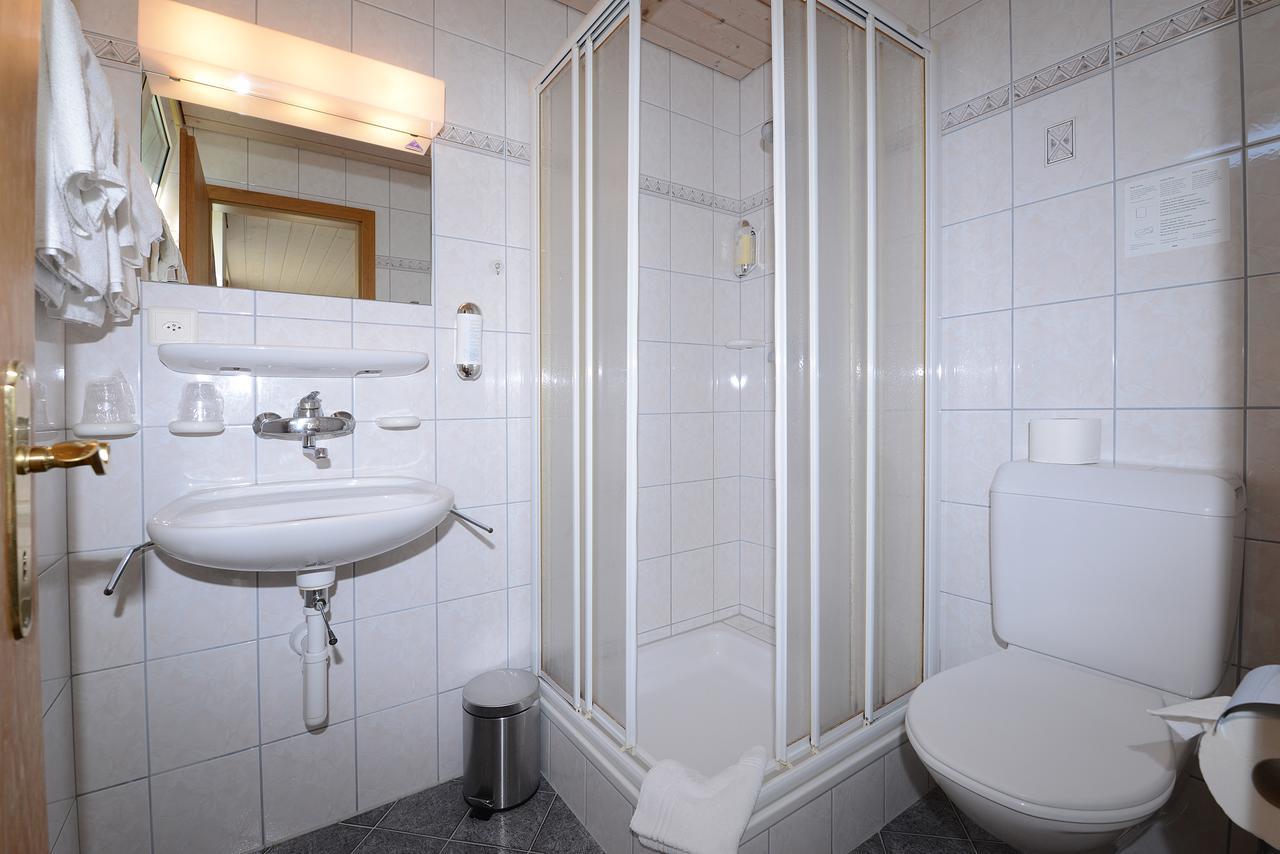 Hotel Garni Roessli Wittenbach